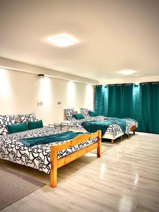 Le Luxembourg Apartment *